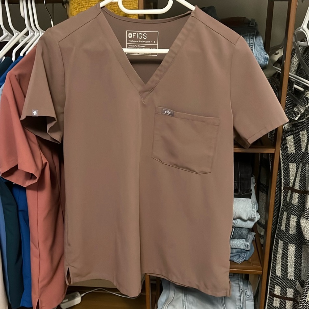 Figs Catarina scrub top size small